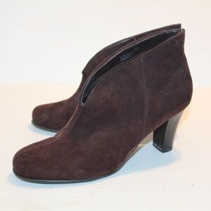 Aerosoles Women’s Suede Ankle Boots Size 8.5